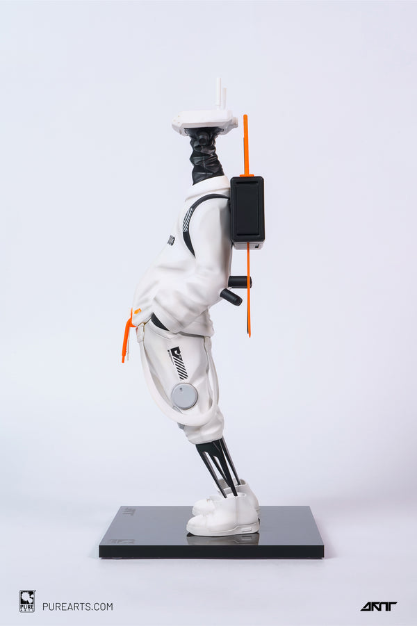 DOODE DD3 Phantom Panda 1/6 Scale Figure