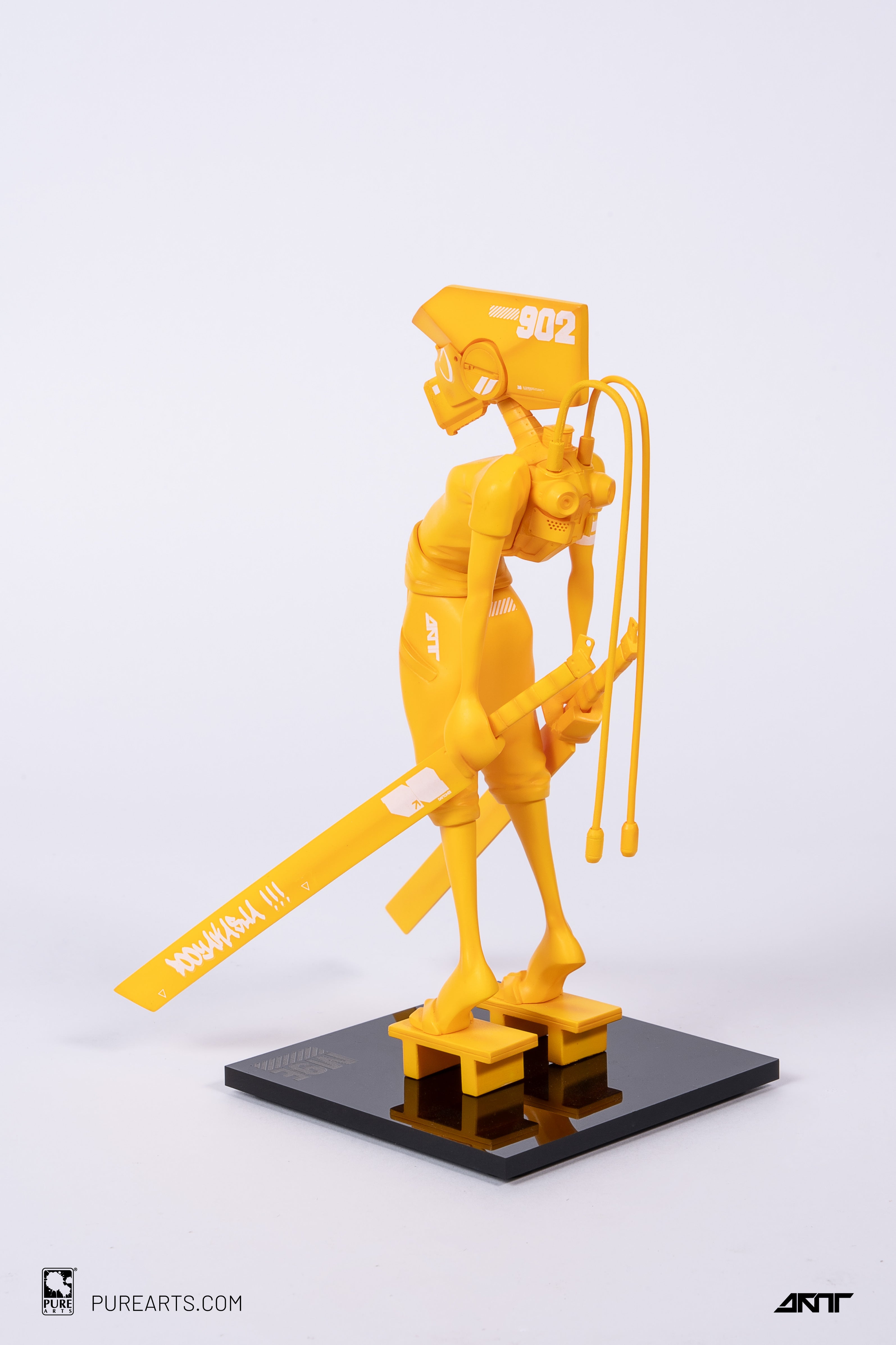 Prototipe Kribo & Hanekribo Big Clear Figure