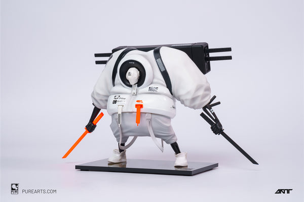 Master 9 Eyes: Phantom Panda 1/6 Resin Statue