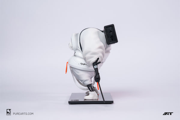 Master 9 Eyes: Phantom Panda 1/6 Resin Statue