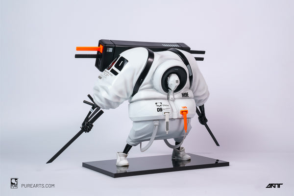 Master 9 Eyes: Phantom Panda 1/6 Resin Statue