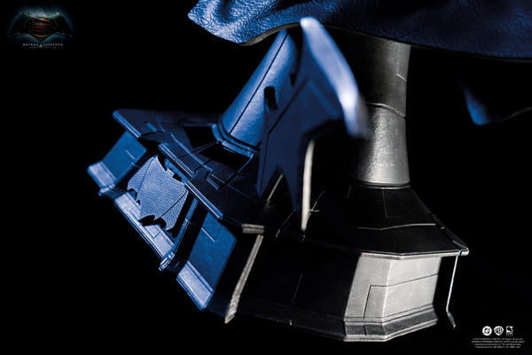 Batman v Superman: Dawn of Justice Batman Cowl Replica Exclusive Edition