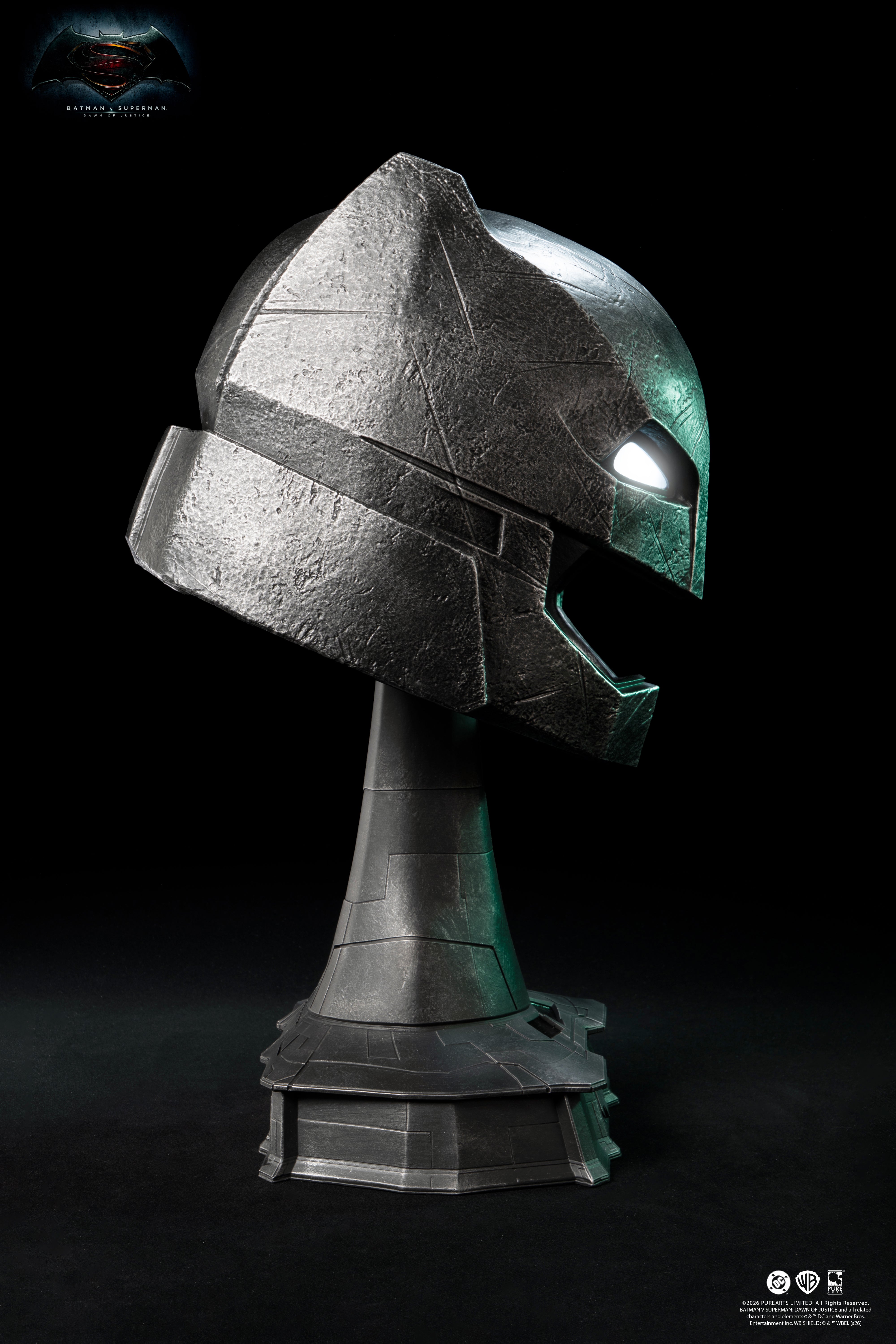 batman football helmet Batman v Superman: Dawn of Justice Armored Batman Helmet Replica Exclusive Edition