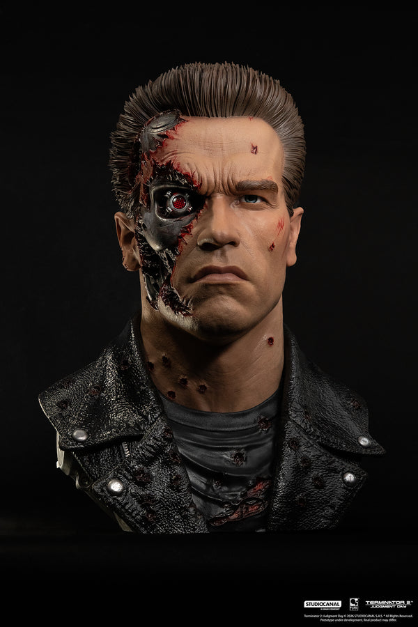 Terminator 2 T-800 Model 101 Battle Damaged Art Mask Exclusive Edition