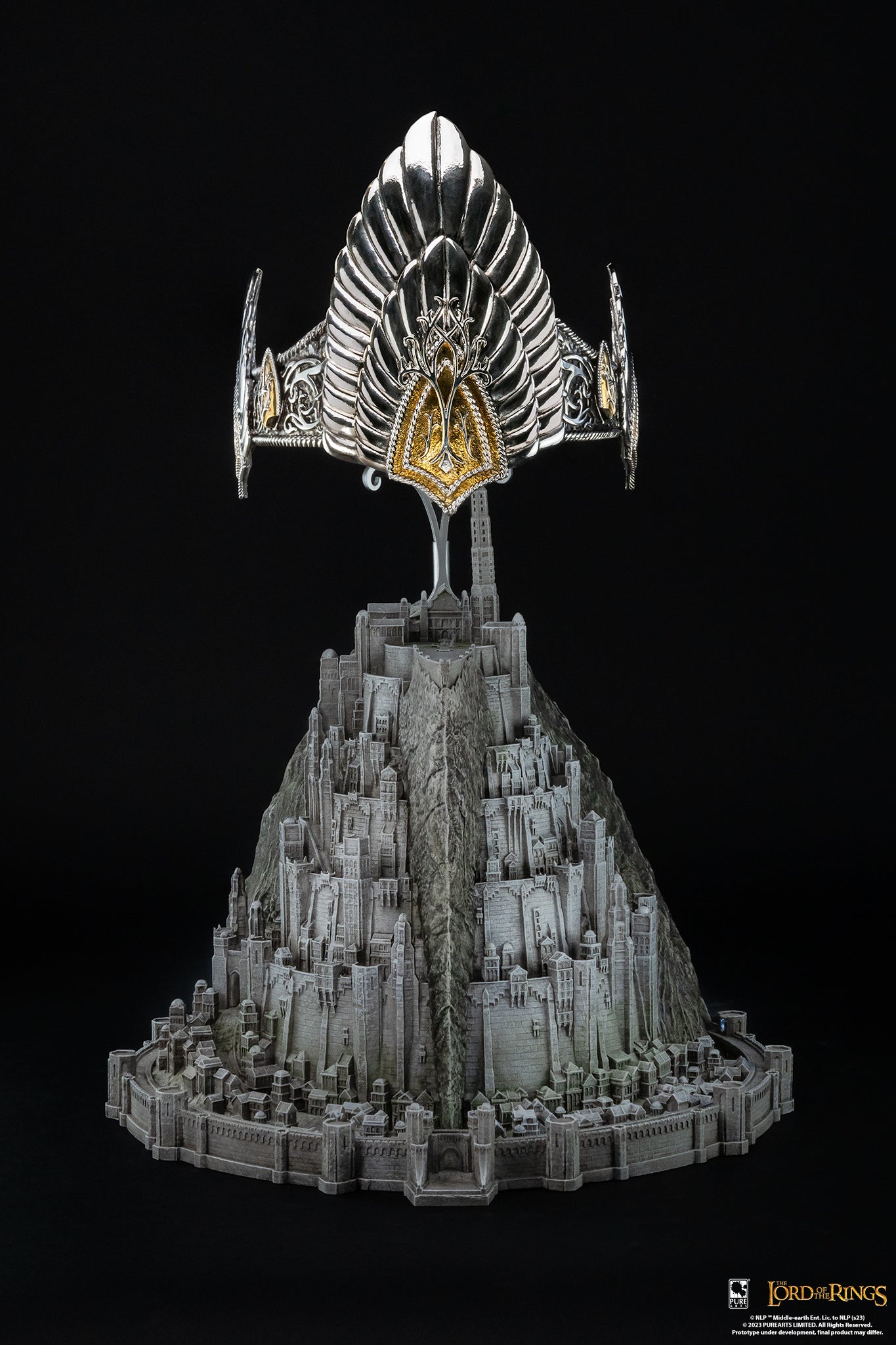United Cutlery - Lord of the Rings: Helm of Sauron 1:2 Scale Replica Figurine United Cutlery - Lord of the Rings: Helm of Sauron 1:2 Scale Replica Figurine
