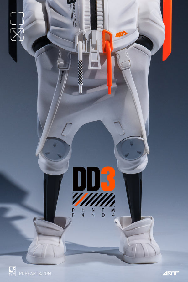 DOODE DD3 Phantom Panda 1/6 Scale Figure