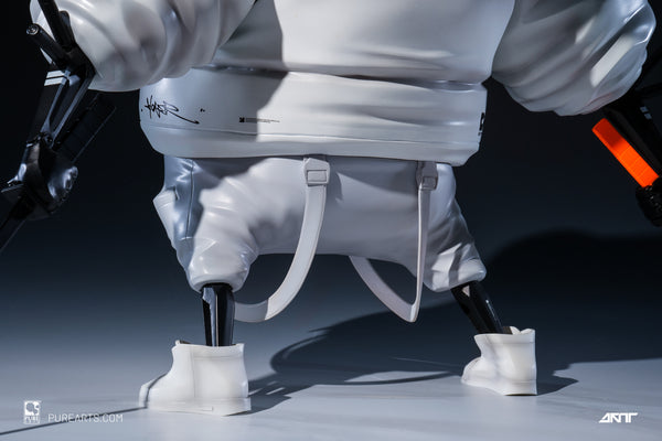 Master 9 Eyes: Phantom Panda 1/6 Resin Statue