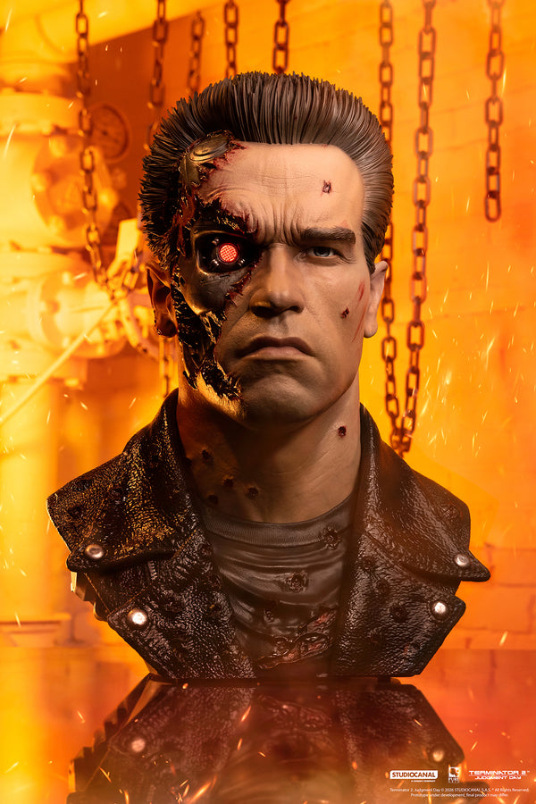Terminator 2 T-800 Model 101 Battle Damaged Art Mask Exclusive Edition