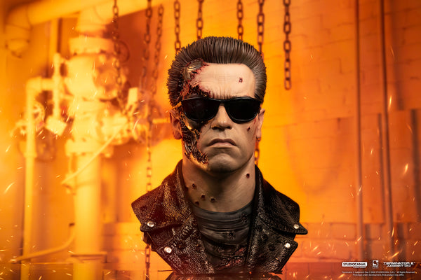 Terminator 2 T-800 Model 101 Battle Damaged Art Mask Exclusive Edition