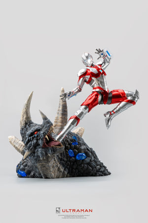 Ultraman vs Black King 1/4 Scale Exclusive Edition Statue