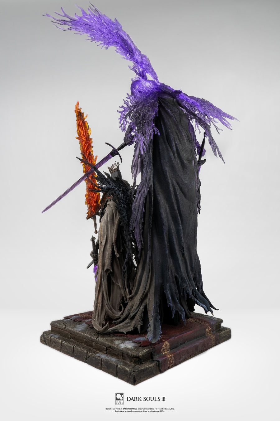 Dark Souls III Pontife Sulyvahn Statue à l'échelle 1/7 Édition Deluxe