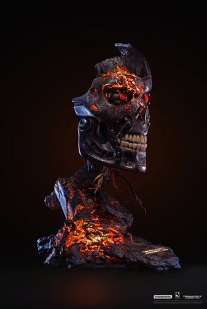 Masque d'art T-800 endommagé par la bataille de Terminator 2, édition exclusive