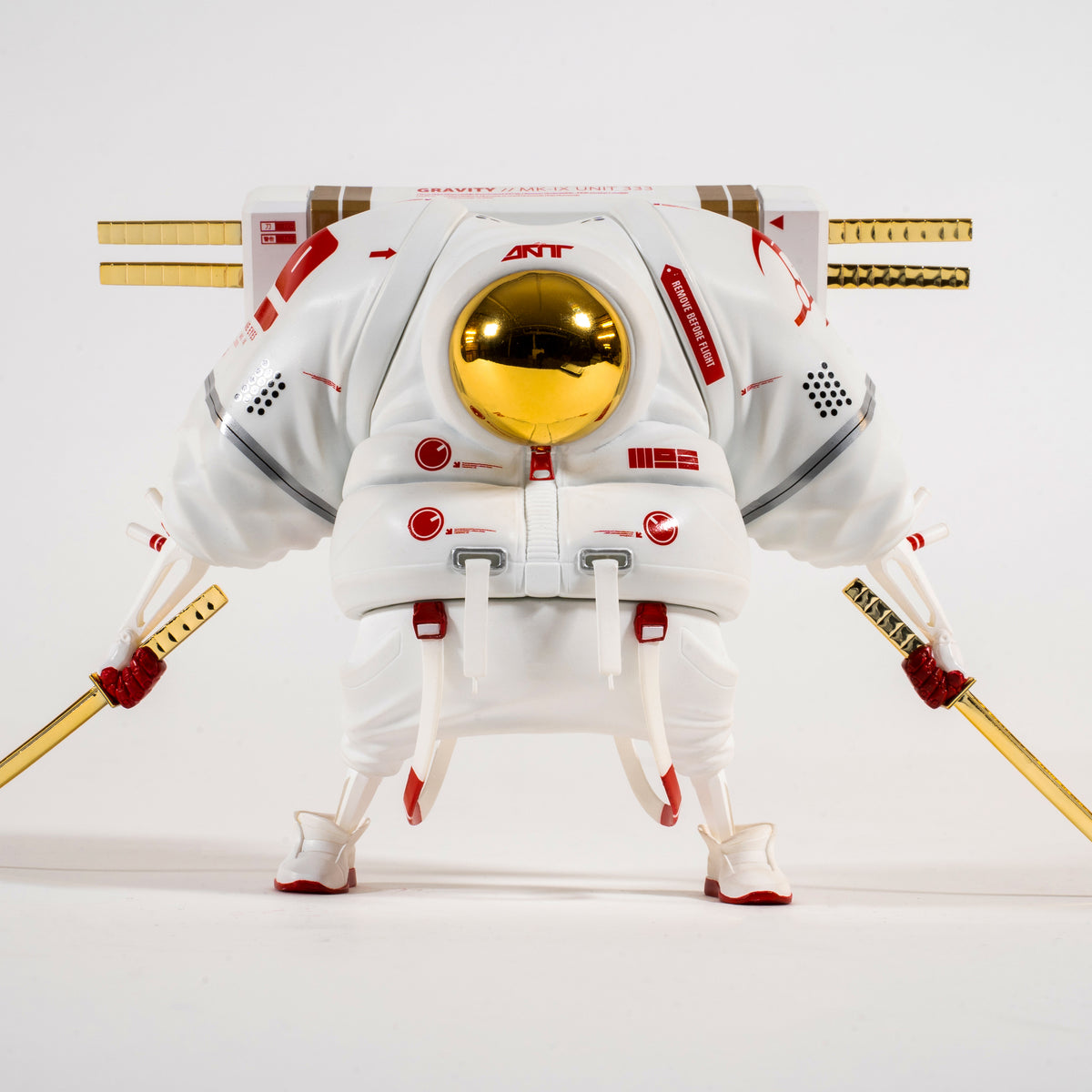 Master 9 Eyes: GRAVITY M9E Exclusive Edition 1/12 Vinyl Designer Toy ...